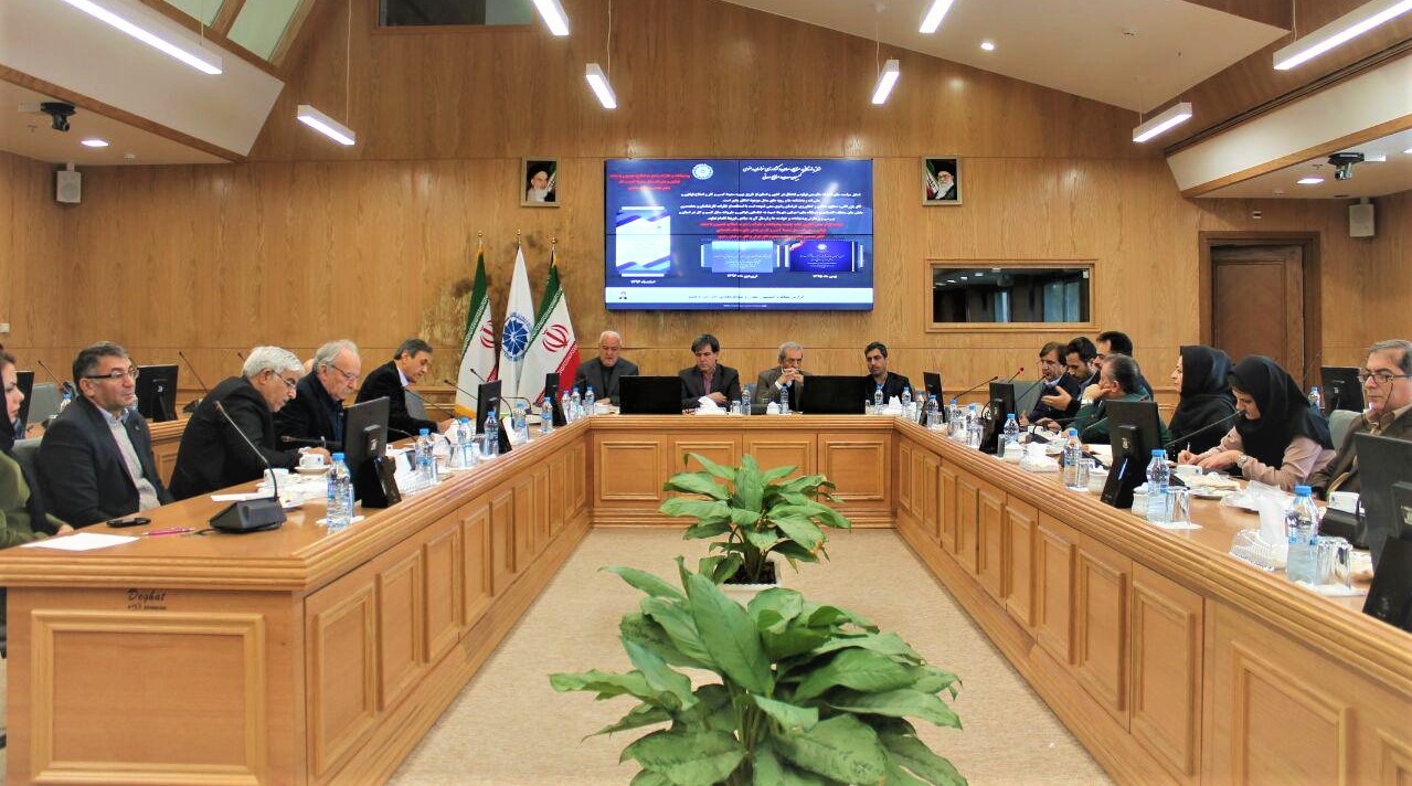 رئیس اتاق ایران در جمع فعالان معدنی خراسان رضوی تاکید کرد: ضرورت برنامه ریزی برای تامین نیازهای معدنی کشورهای حاشیه خلیج فارس رئیس اتاق ایران در جمع فعالان معدنی خراسان رضوی تاکید کرد: ضرورت برنامه ریزی برای تامین نیازهای معدنی کشورهای حاشیه خلیج فارس